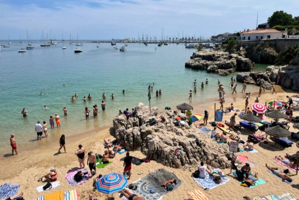 Cascais is a wealthy beach down 30 minutes from Lisbon, and it is beautiful.