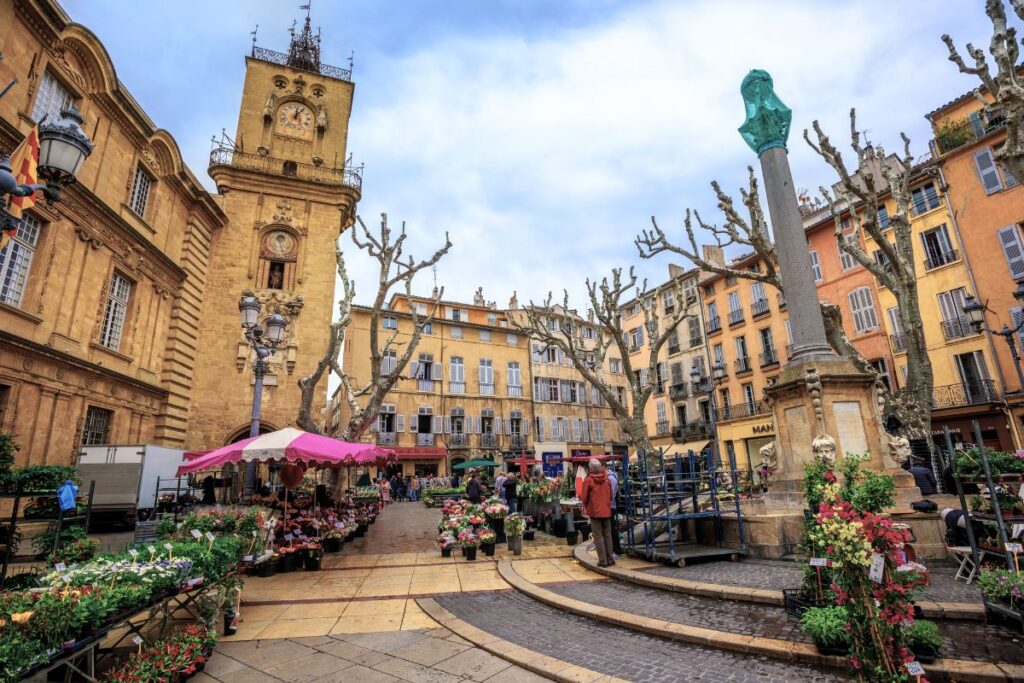 Aix en Provence is like the Paris of Provence, and one of my favorite towns in the region.