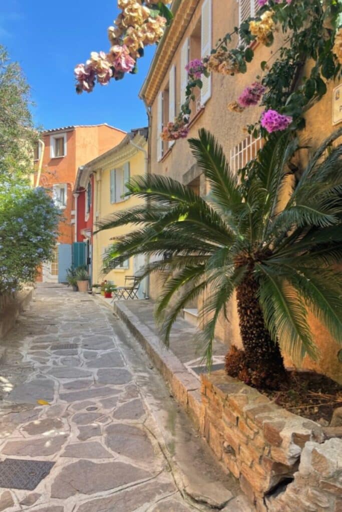Streets of the villages of Provence, filled with flowers and cobblestone streets.