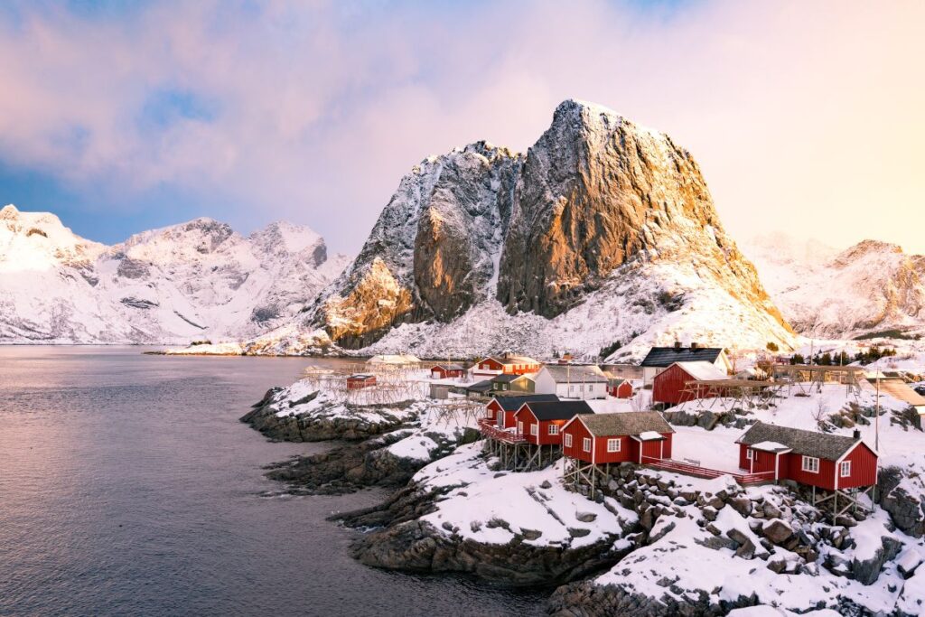 Many visit Lofoten Norway in the summer time, but surprisingly, March would be a fantastic time for your first visit and road trip. 