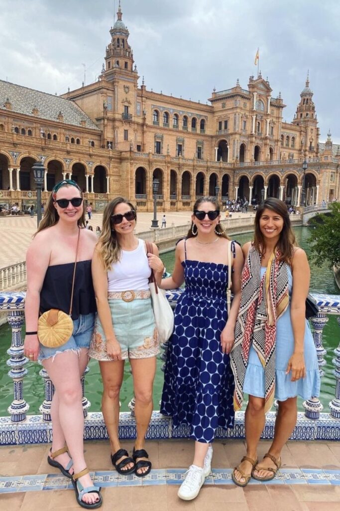 Girls trip in Sevilla - here is us un Plaza de Espana.