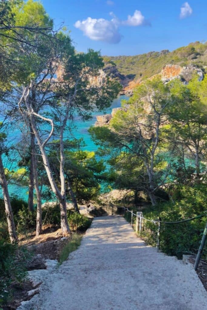 The way to the most famous beach in Mallorca.