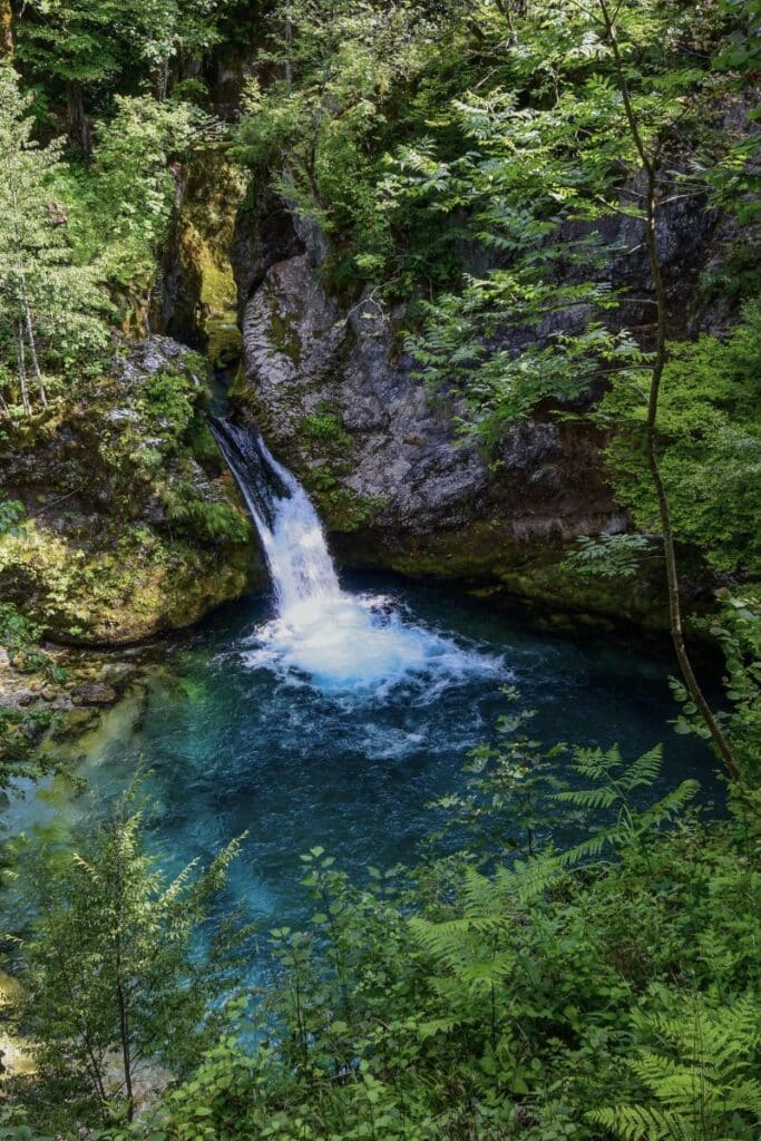 The Blue Eye waterfall.