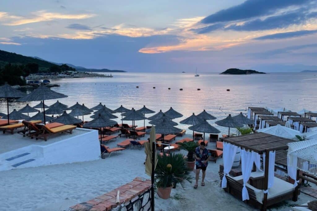 The sunsets and beaches in Ksamil are better than Saranda.